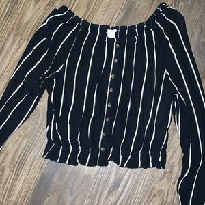 Long sleeve open shoulder top